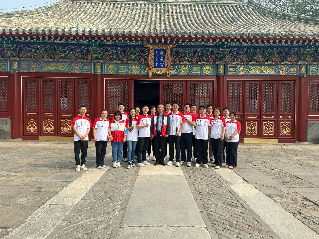 我校音乐学院师生受邀参与世界红十字日主题宣传演出